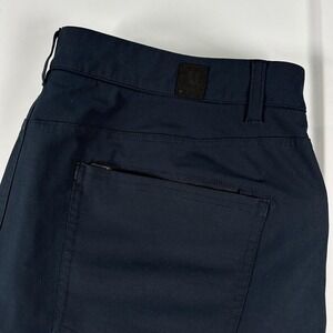 Vuori Meta Pants Mens 36 x 27 Navy Chino Flat Front Golf Athleisure V430